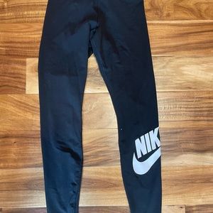 Size Small black Nike leggings